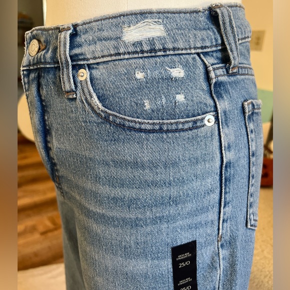 Straight fit high rise jeans - Picture 4 of 7